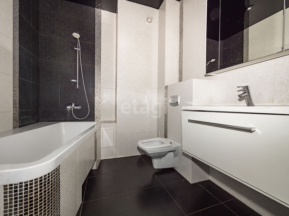
  Продается 3-комн. квартира, 83.4 м², Танковая ул, д. 36
. Фото 11.