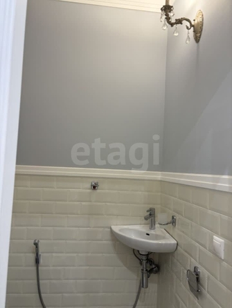 
  Продается 3-комн. квартира, 100 м², Кирова ул, д. 342
. Фото 23.