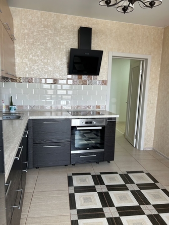
  Продается 3-комн. квартира, 83 м², ЖК Радужный каскад, б/с 19
. Фото 7.