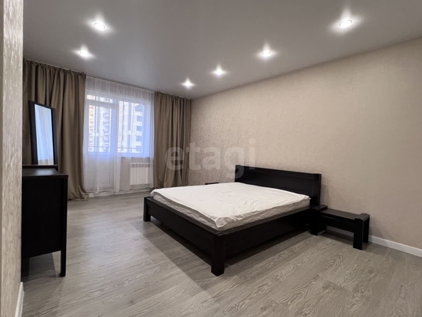 
  Сдается 3-комн. квартира, 120 м², Дуси Ковальчук ул, д. 244
. Фото 6.
