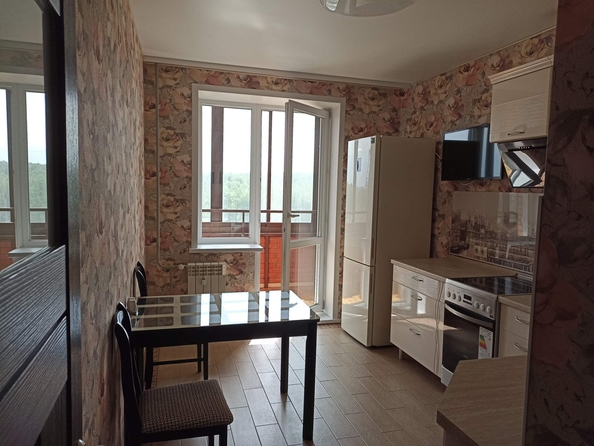 
  Сдается 1-комн. квартира, 37.3 м², Николаева ул
. Фото 2.