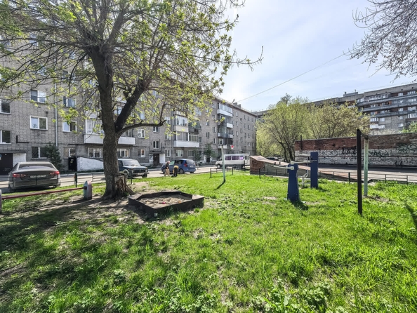 
  Продается 2-комн. квартира, 45 м², Большевистская ул, д. 175/2
. Фото 18.