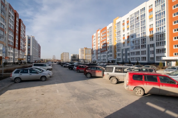 
  Продается 2-комн. квартира, 47.7 м², 3-й микрорайон, д. 14
. Фото 33.