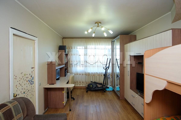 
  Продается 2-комн. квартира, 43.3 м², Вертковская ул, д. 19
. Фото 4.