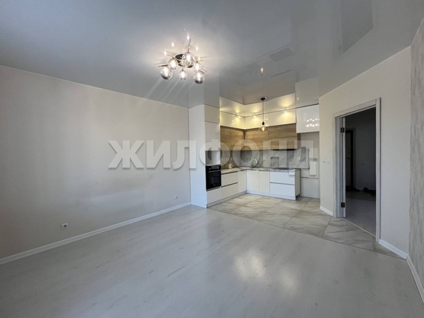 
  Продается 2-комн. квартира, 45.2 м², 2-й (4 мкр.) кв-л, д. 231
. Фото 2.