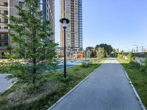 
  Сдается 2-комн. квартира, 53.7 м², Светлановская ул, д. 52
. Фото 40.