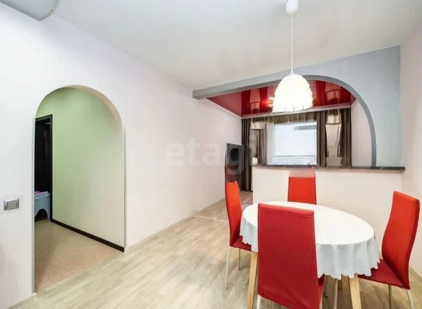 
  Продается 2-комн. квартира, 65 м², Линейная ул, д. 53/1
. Фото 4.