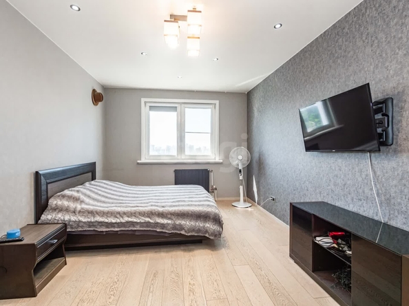 
  Продается 1-комн. квартира, 41.5 м², Державина ул, д. 92/3
. Фото 2.