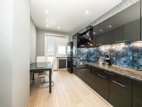 
  Продается 1-комн. квартира, 41.5 м², Державина ул, д. 92/3
. Фото 7.