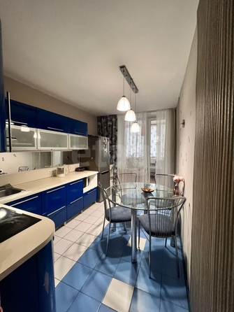 
  Продается 2-комн. квартира, 62.5 м², Тополевая ул, д. 16/1
. Фото 1.