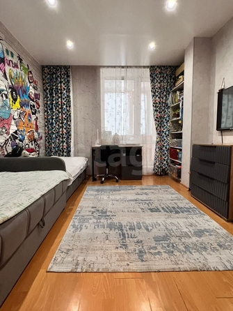 
  Продается 2-комн. квартира, 62.5 м², Тополевая ул, д. 16/1
. Фото 4.