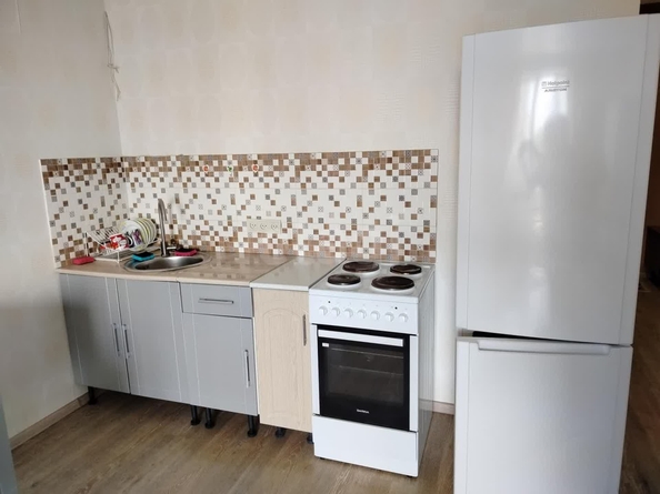 
  Сдается 1-комн. квартира, 39 м², Плющихинская ул, д. 1
. Фото 5.