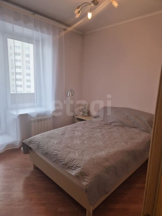 
  Продается 2-комн. квартира, 65 м², Семьи Шамшиных ул, д. 4
. Фото 5.