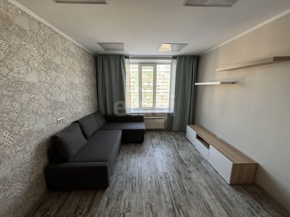 
  Сдается 1-комн. квартира, 40 м², Адриена Лежена ул, д. 27/1
. Фото 8.