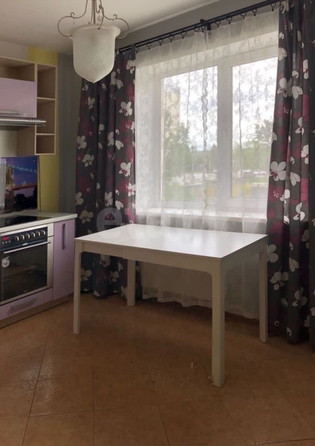 
  Продается 2-комн. квартира, 56.1 м², В. Высоцкого ул, д. 36/1
. Фото 11.