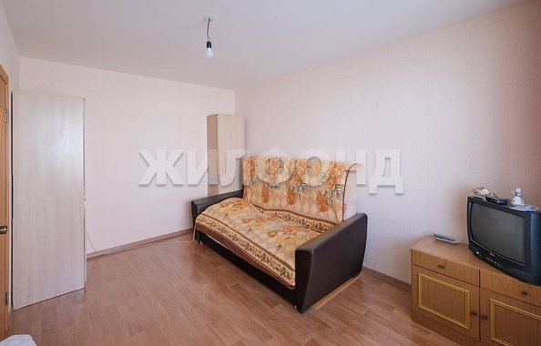 
  Продается 1-комн. квартира, 26 м², Петухова ул, д. 101
. Фото 8.