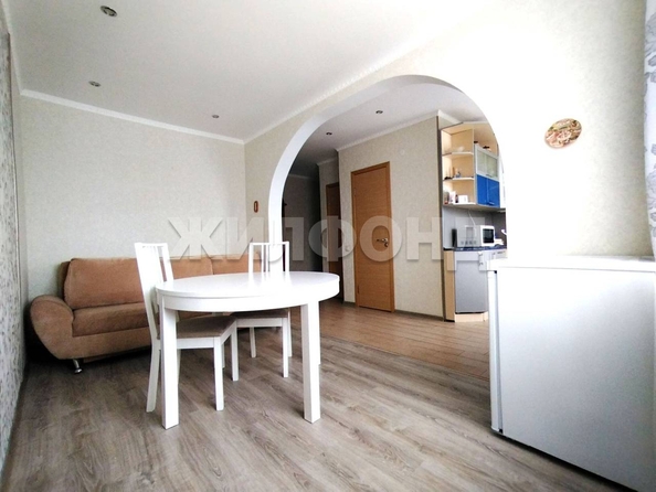 
  Продается 3-комн. квартира, 56.5 м², Горького ул, д. 10
. Фото 2.