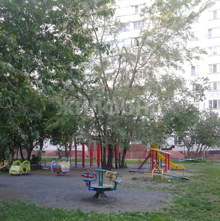 
  Продается 3-комн. квартира, 60.6 м², Красноярская ул, д. 36
. Фото 2.