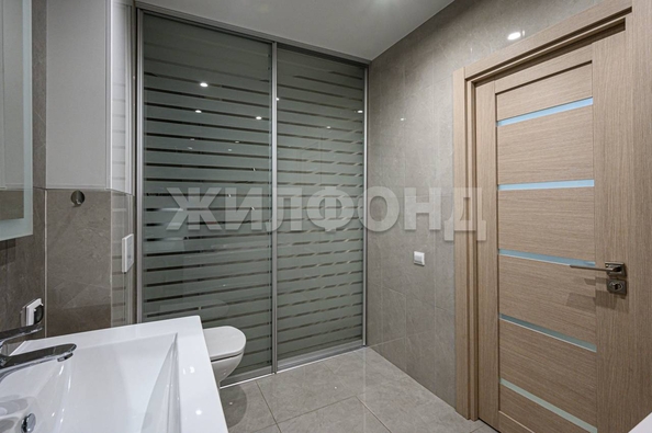 
  Продается 3-комн. квартира, 74.8 м², Лескова ул, д. 27
. Фото 21.