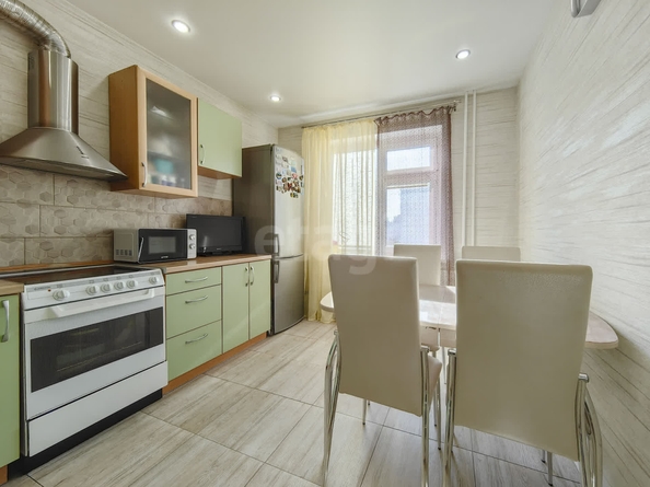 
  Продается 3-комн. квартира, 66.2 м², Свечникова ул, д. 6
. Фото 4.