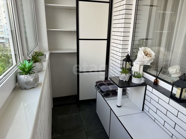 
  Сдается 3-комн. квартира, 84 м², Титова ул, д. 242
. Фото 8.
