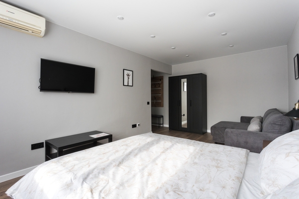 
  Сдается посуточно 2-комн. квартира, 52 м², Орджоникидзе ул, д. 27
. Фото 7.