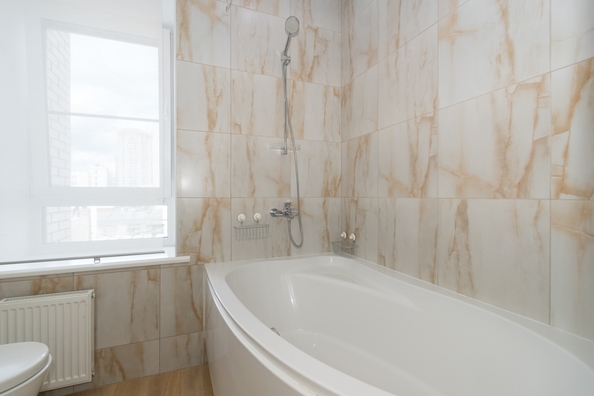 
  Сдается посуточно 2-комн. квартира, 42 м², Ольги Жилиной ул, д. 23
. Фото 13.