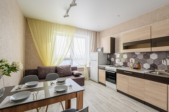 
  Сдам посуточно 2-комн. квартиру, 60 м², Большевистская ул, д. 32/1
. Фото 6.