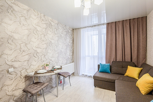 
  Сдам посуточно 2-комн. квартиру, 58 м², Большевистская ул, д. 118
. Фото 5.