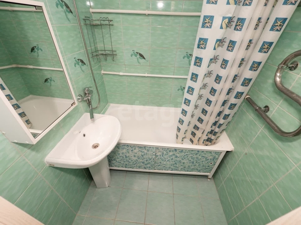 
  Продается 3-комн. квартира, 60.5 м², Адриена Лежена ул, д. 5
. Фото 20.