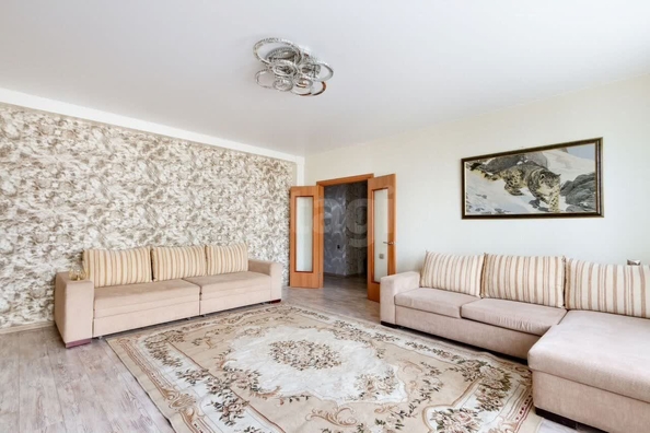 
  Сдается 3-комн. квартира, 130 м², Зыряновская ул, д. 55
. Фото 8.