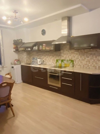
  Продается 2-комн. квартира, 65 м², Галущака ул, д. 15
. Фото 6.