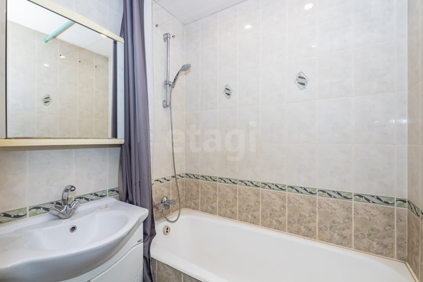 
  Продается 1-комн. квартира, 38.7 м², Вокзальная магистраль ул, д. 4/1
. Фото 10.