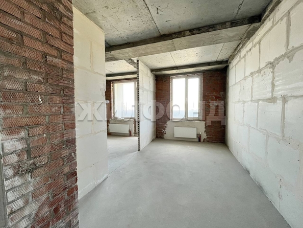 
  Продается 2-комн. квартира, 62.6 м², Галущака ул, д. 15
. Фото 3.