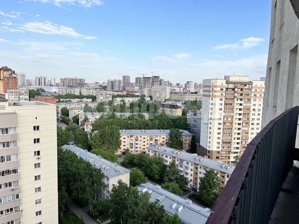 
  Продается 2-комн. квартира, 62.6 м², Галущака ул, д. 15
. Фото 11.
