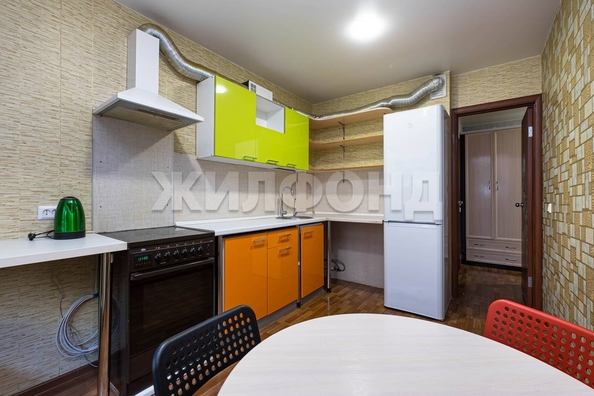 
  Продается 1-комн. квартира, 40.9 м², Зорге ул, д. 90
. Фото 10.