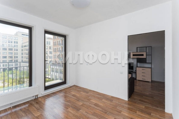 
  Продается 2-комн. квартира, 39 м², 3-й микрорайон, д. 2
. Фото 8.