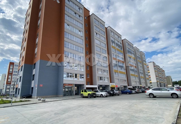 
  Продается 2-комн. квартира, 50.1 м², 3-й микрорайон, д. 15
. Фото 25.