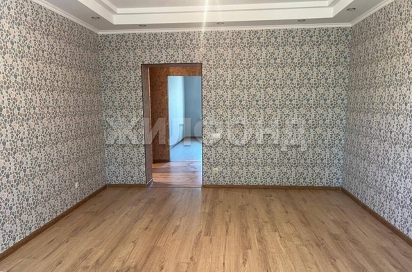 
  Продается 2-комн. квартира, 76.5 м², Вертковская ул, д. 5/3
. Фото 3.