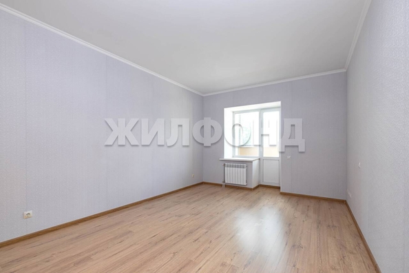 
  Продается 2-комн. квартира, 76.5 м², Вертковская ул, д. 5/3
. Фото 2.