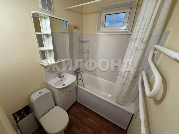 
  Продается 1-комн. квартира, 30.3 м², Первомайская ул, д. 210
. Фото 6.