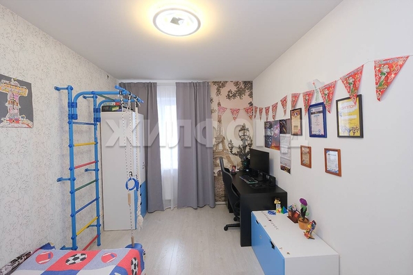 
  Продается 2-комн. квартира, 82.4 м², Толстого ул, д. 56
. Фото 9.