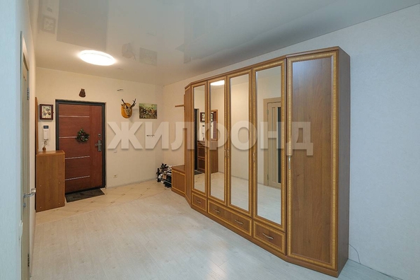 
  Продается 2-комн. квартира, 82.4 м², Толстого ул, д. 56
. Фото 19.