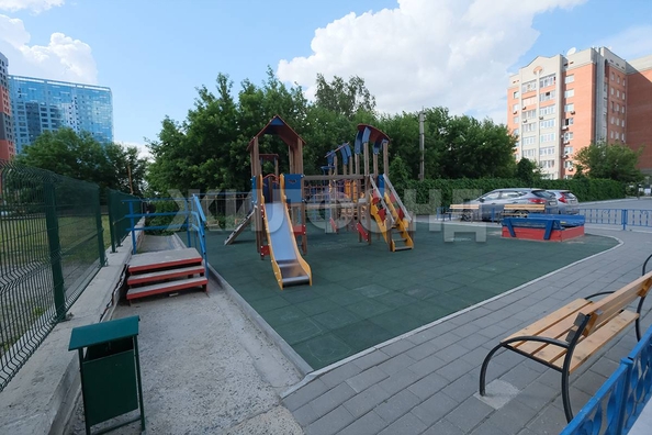 
  Продается 2-комн. квартира, 82.4 м², Толстого ул, д. 56
. Фото 21.