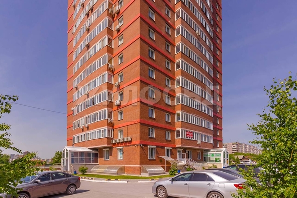 
  Продается 2-комн. квартира, 82.4 м², Толстого ул, д. 56
. Фото 25.