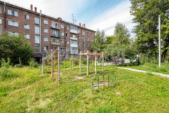 
  Продается 2-комн. квартира, 40.3 м², Ватутина ул, д. 33
. Фото 2.