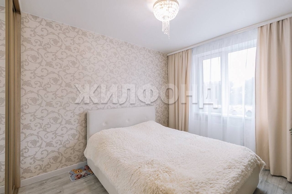 
  Продается 2-комн. квартира, 59 м², Петухова ул, д. 156
. Фото 11.