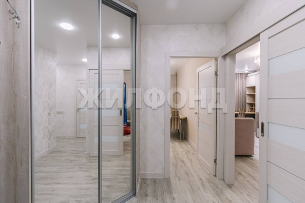 
  Продается 2-комн. квартира, 59 м², Петухова ул, д. 156
. Фото 25.