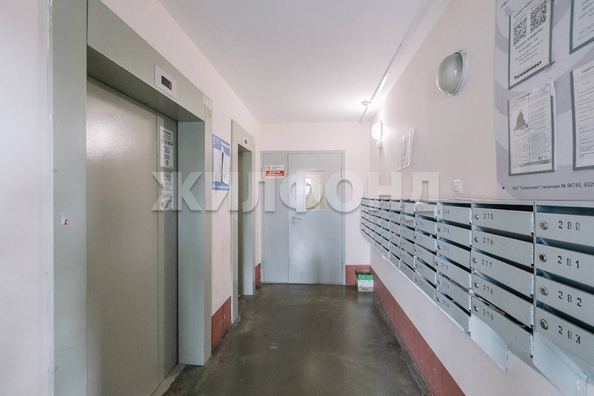 
  Продается 2-комн. квартира, 59 м², Петухова ул, д. 156
. Фото 30.