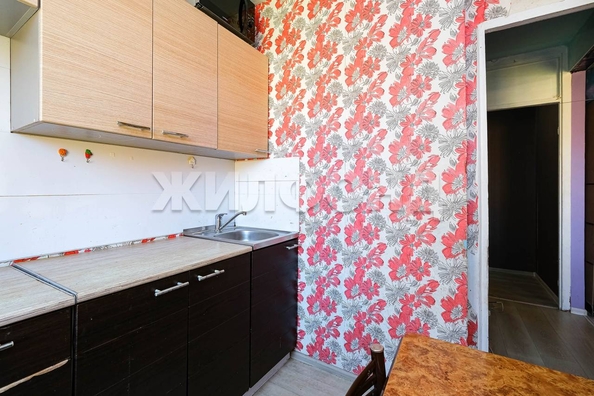 
  Продается 1-комн. квартира, 32.4 м², Пермитина ул, д. 8
. Фото 10.